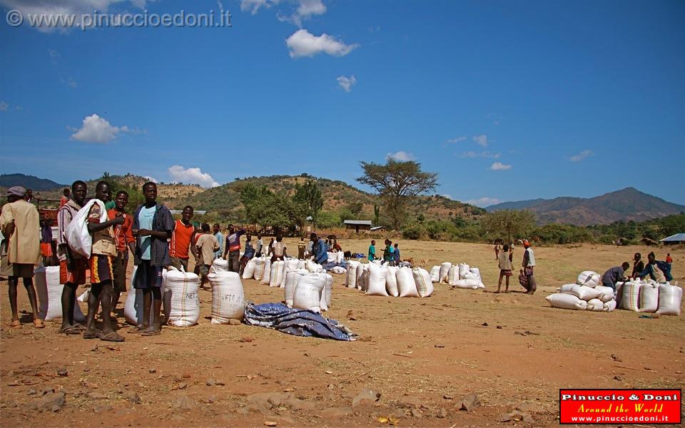 Ethiopia - Sulla strada per Jinka - 04.jpg